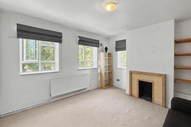 Flat 3 Shackleton Court, Croxted Road, Dulwich, London SE21 8RS