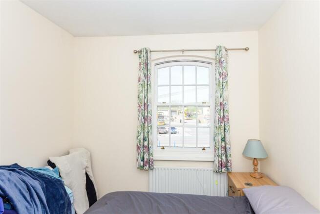 Bedroom1.jpg