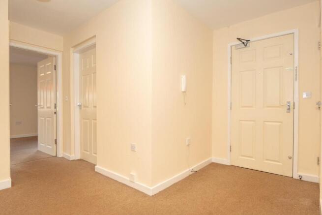 2 bed Apartment for sale Image 6