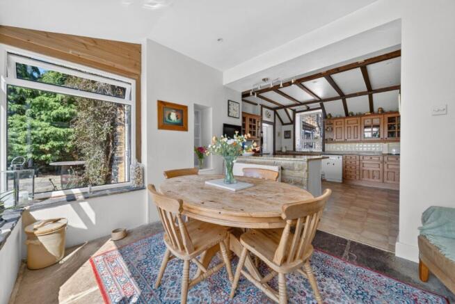 7 bed Barn Conversion for sale Image 11