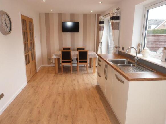 Dining Kitchen