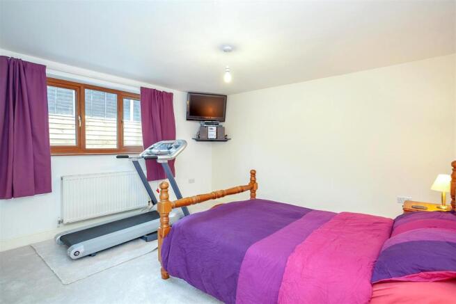 Bedroom 3.jpg