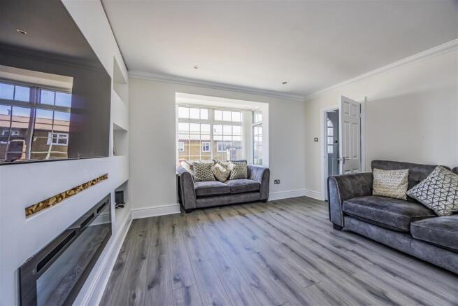 Chedworth Crescent, Paulsgrove-PorticoMarketing-Ne