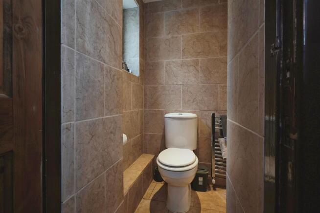 2 bed Terraced for sale Image 9