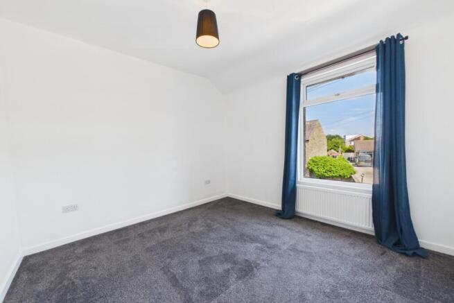 2 bed Terraced for sale Image 7