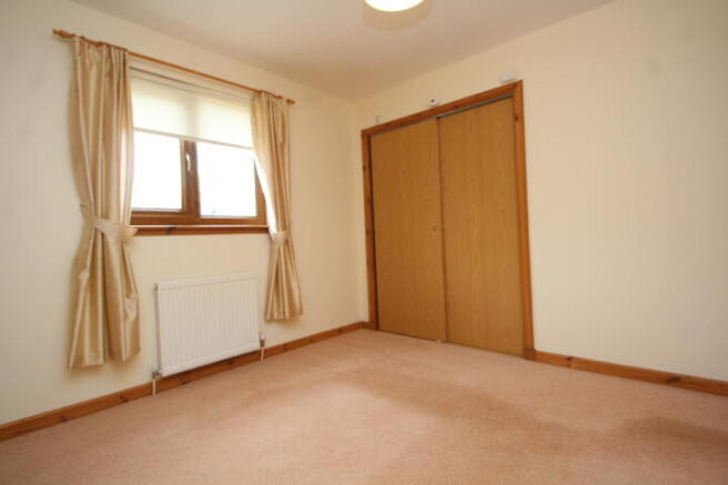 73 Baillie Avenue, Harthill ML7 5SY photo 4