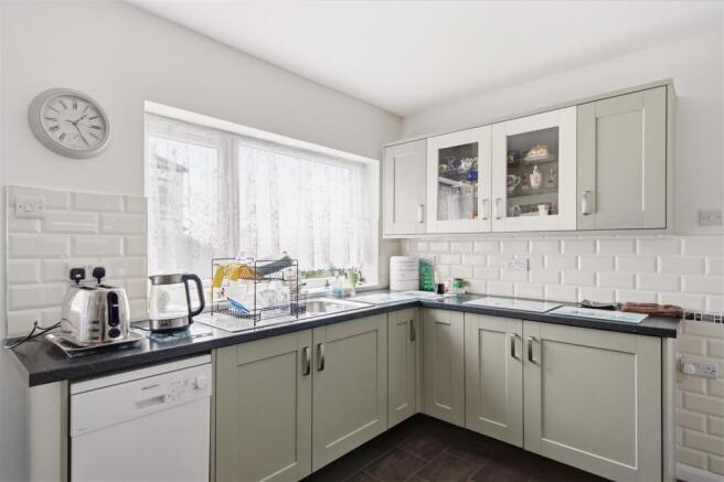 2 bed Detached Bungalow for sale Image 5