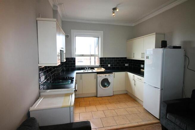 165HPR- Kitchen.jpg