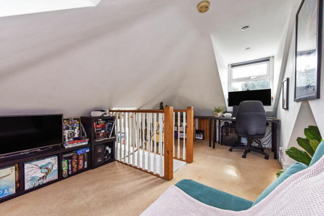 Photo 16