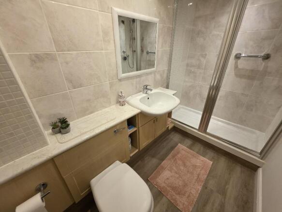 En-Suite Shower Room/WC