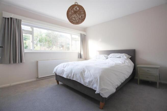 bedroom.jpg