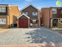33, High Road, North Stifford, Grays RM16 5UF