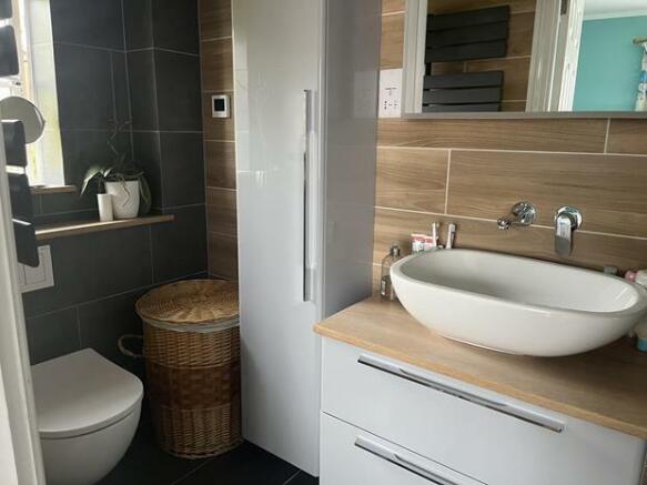 5BodiamCloseEnsuite