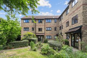 6, 50 Avondale Court, Fillebrook Road, London E11 4AZ
