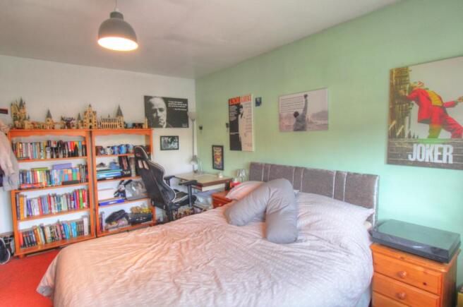 Master Bedroom 4