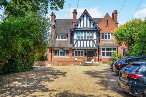Frithwood Avenue, Northwood, HA6