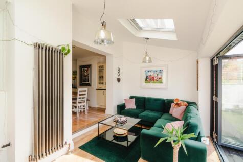 Sylvia Avenue, Lower Knowle, Bristol