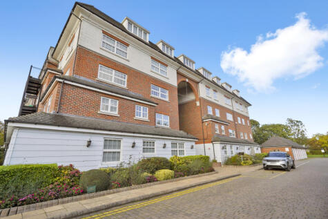 Ambassador Court, NW4