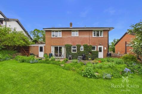 Lime Street, Ossett, West Yorkshire, WF5
