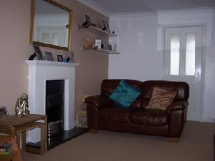 Lounge Third View