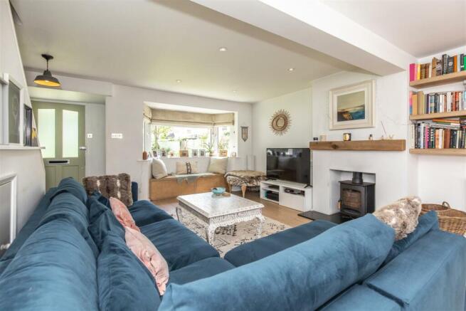 1 Winterbourne Close, Lewes Bn7 1JY-33.jpg