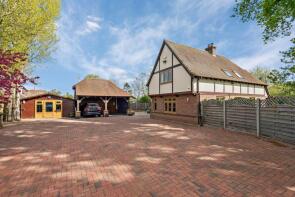 98a The Spinney, Great North Road, St. Neots PE19 8EJ