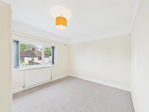 2 bed Semi-Detached for sale Image 6