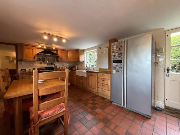 3 bed Semi-Detached for sale Image 5