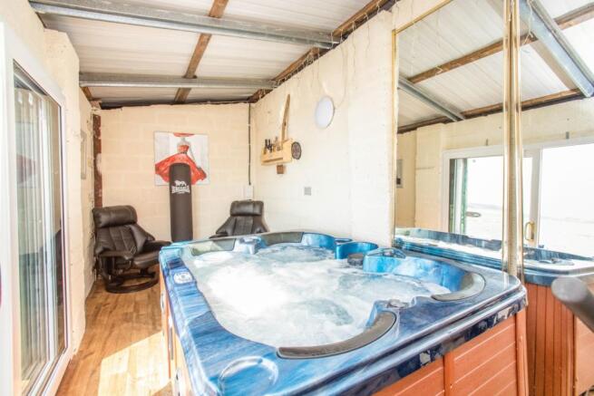 Hot Tub