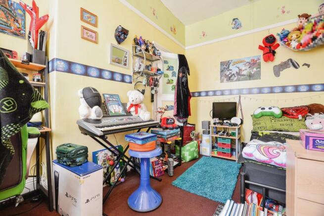 Photo 11