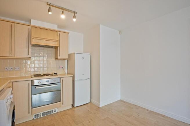 1 bed Apartment for sale Image 7