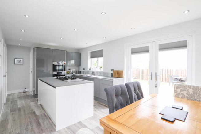 Kitchen/Dining Ro...