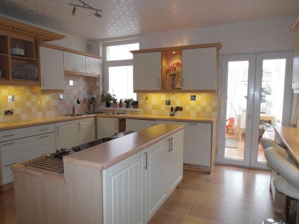 Kitchen/Breakf...