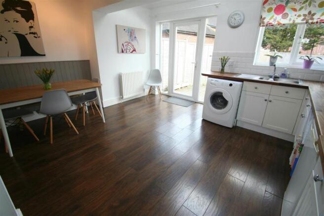 Kitchen/Dining Room