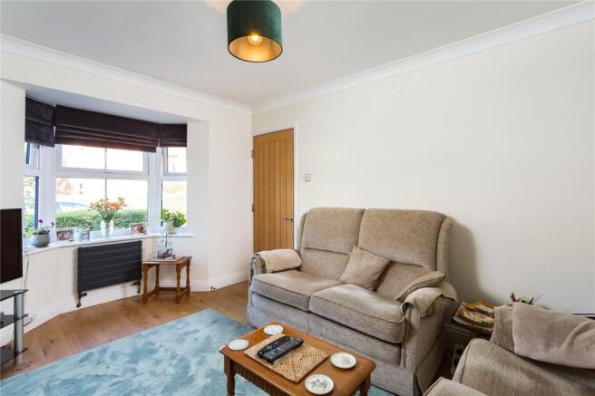 4 bed Link Detached House for sale Image 10