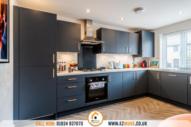 3 bed Semi-Detached for sale Image 5