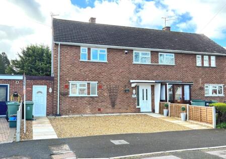 The Triangle, Longlevens, GL2
