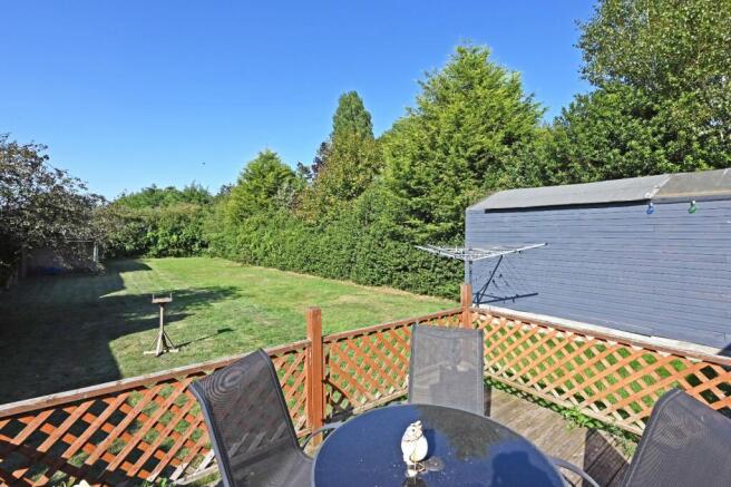 3 bed Detached to rent Image 10