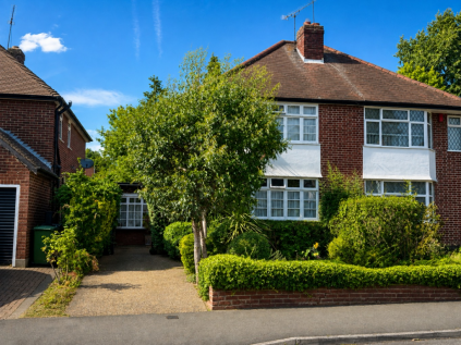 Birchmead Avenue, Pinner