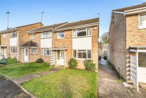 8, Wayne Close, Orpington BR6 9TS