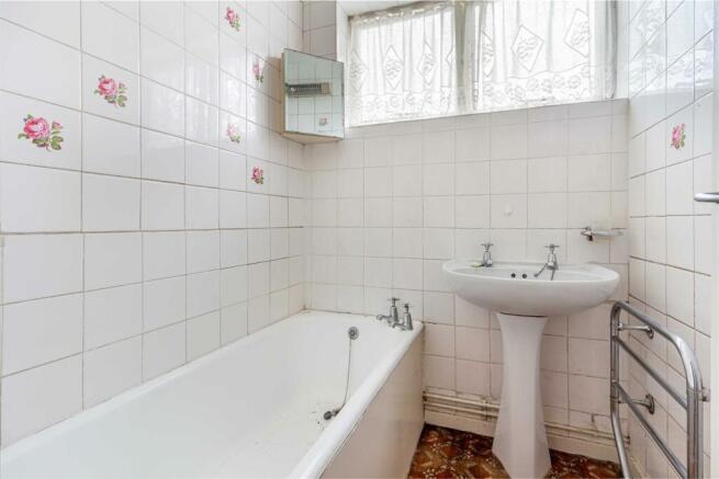 Bathroom-1.jpg