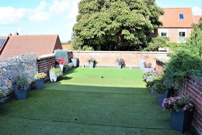 ROOF TERRACE