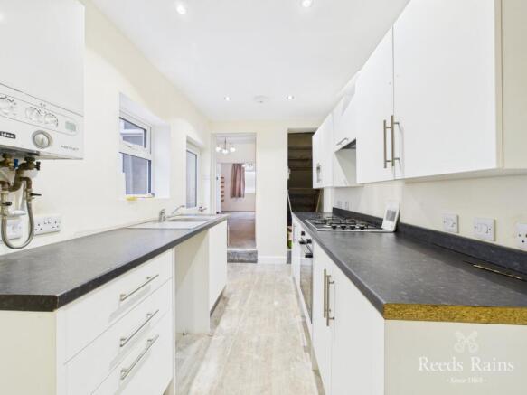 2 bed Terraced for sale Image 12