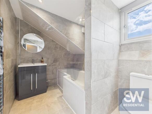 2 bed Flat to rent Image 4