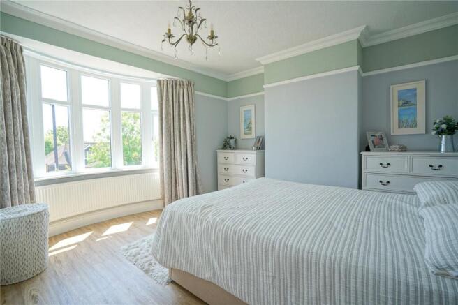 3 bed Semi-Detached for sale Image 7