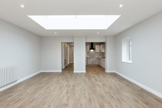 2 bed Semi-Detached Bungalow for sale Image 4