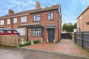 59, The Crescent, Andover SP10 3BJ