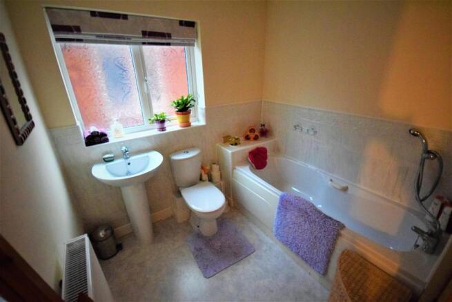 23 Sheppard Street Bathroom 1.JPG
