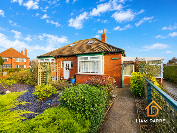 4 bed Detached Bungalow for sale in scarborough