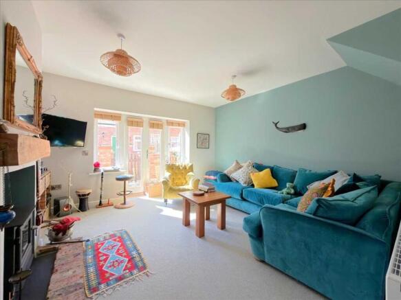 3 bed House for sale Image 4